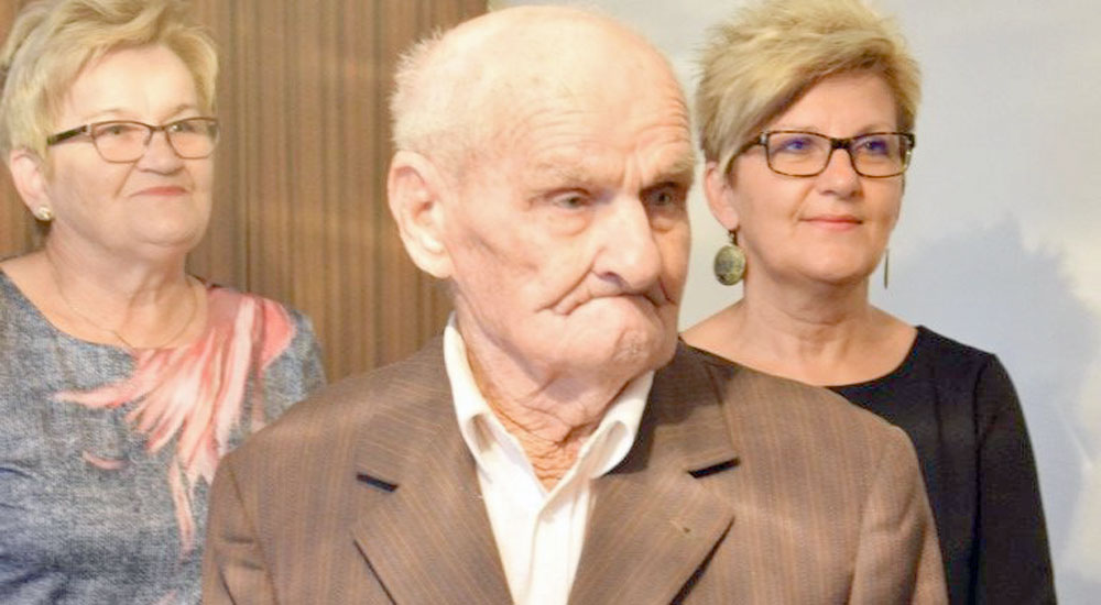 Setny jubileusz - Zdjęcie główne