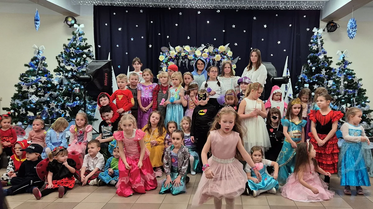 Bal Karnawałowy z WOŚP w ZS nr 5 w Sanoku. Magia radości, muzyki i dobrego serca - Zdjęcie główne