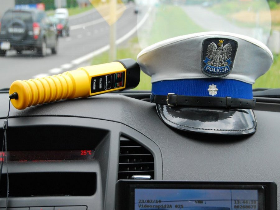 Podkarpacie. Kierowca miał blisko 2,5 promila alkoholu  - Zdjęcie główne