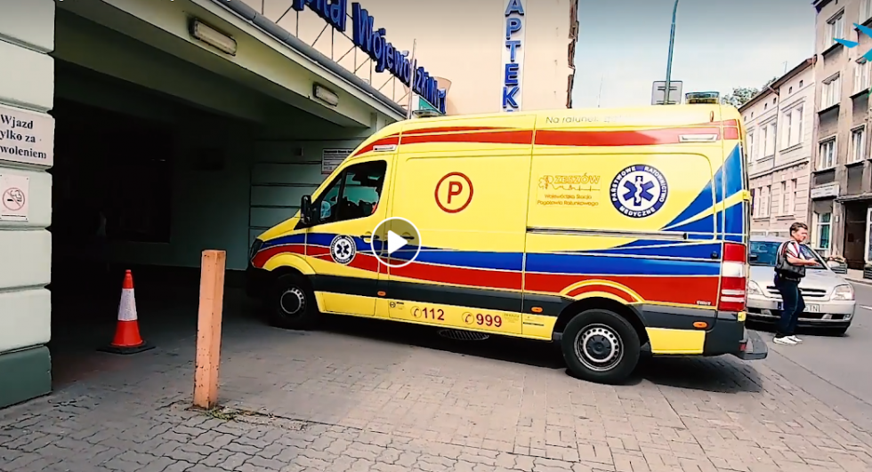 Podkarpacie. Niemowlę ranne w wypadku samochodowym. Trafiło do szpitala - Zdjęcie główne