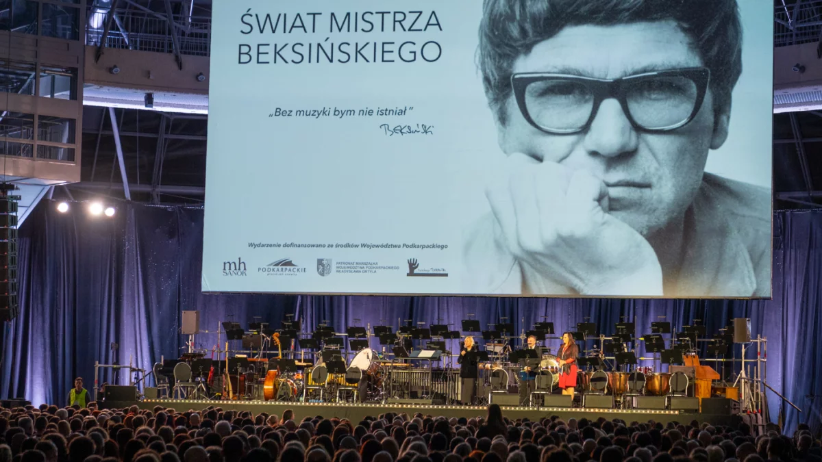 "Świat Mistrza Beksińskiego”. Wyjątkowy hołd dla artysty, który wstrząsnął sztuką XX wieku - Zdjęcie główne
