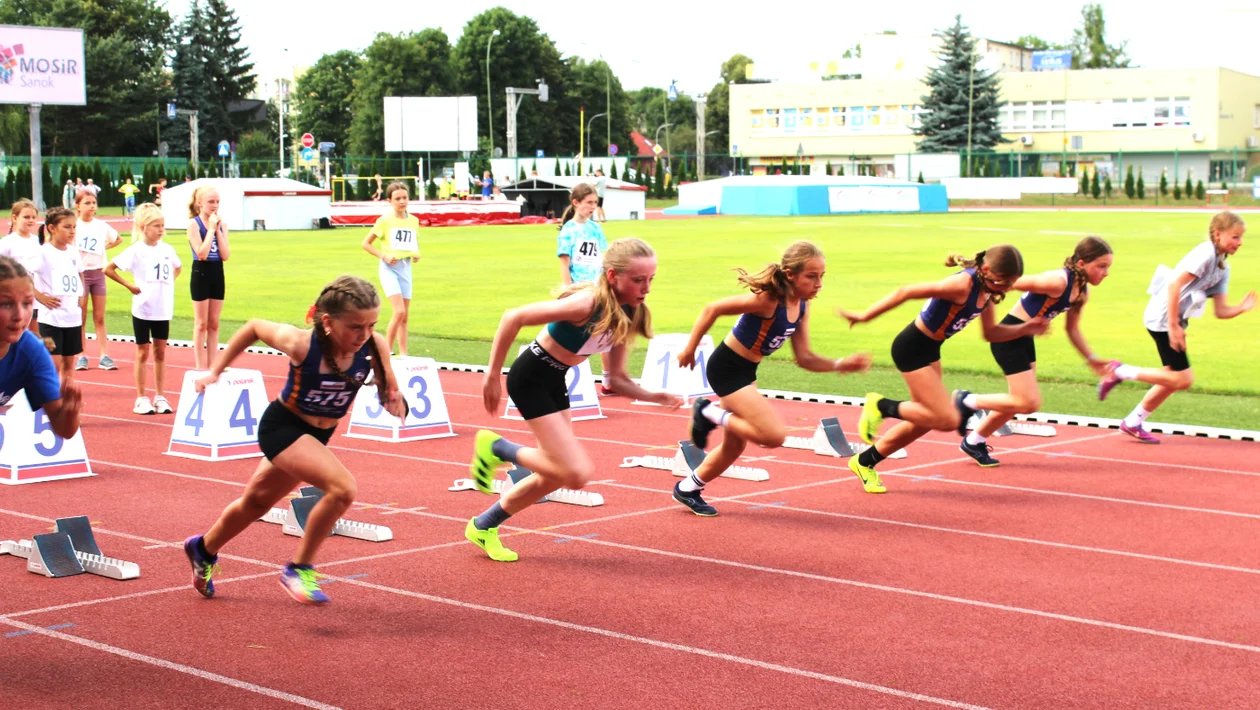 Za nami III Otwarte Mistrzostwa Sanoka w lekkoatletyce [ZDJĘCIA] - Zdjęcie główne