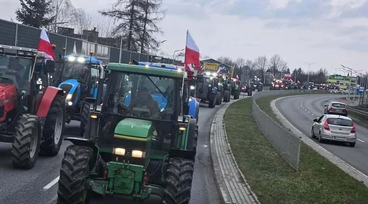 Od 10:00 blokada dróg w Sanoku w związku z protestem rolników [MAPA PRZEJAZDU] - Zdjęcie główne