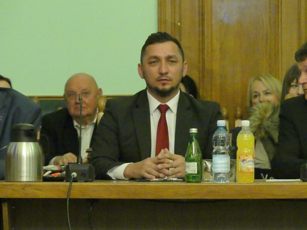 Nowy burmistrz i rada miasta zaprzysiężeni: Matuszewski: "Nie zawiodę" - Zdjęcie główne