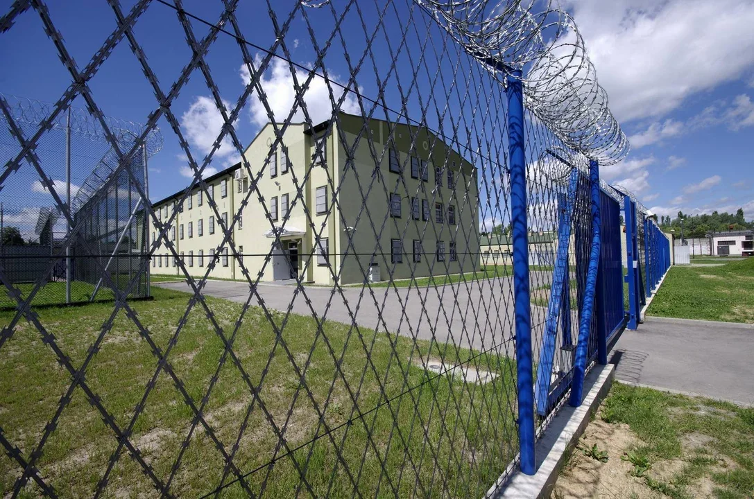 Nie żyje psycholog zaatakowana przez więźnia w Zakładzie Karnym  - Zdjęcie główne