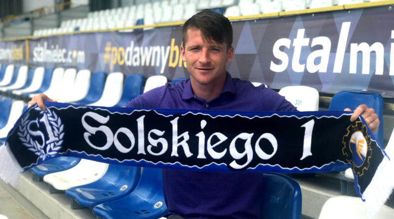 Kamil Kościelny - Stal Mielec: 1. Jeśli nie Polska to pewnie Niemcy. 2. Wyjdziemy z grupy, a później to już sprawa otwarta. 3. Liczę że Polska, a jeśli nie to może Dania.