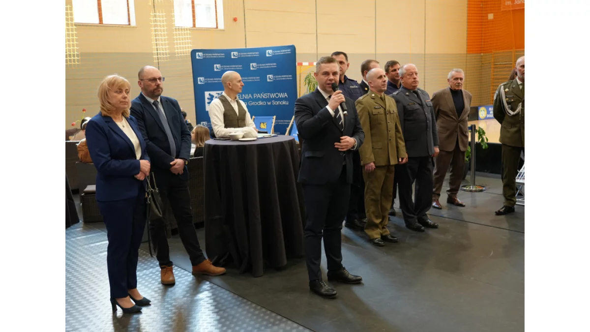 Dzień Otwarty w Uczelni Państwowej w Sanoku. Młodzież poznała swoją przyszłość - Zdjęcie główne