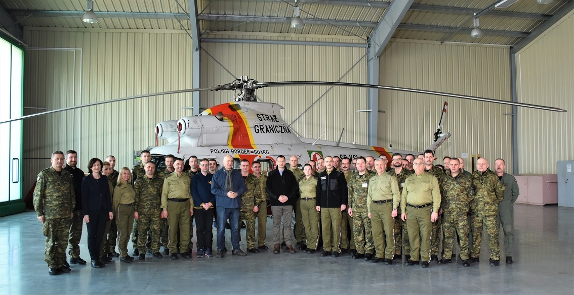 Premier Mateusz Morawiecki z wizytą w Bieszczadzkim Oddziale Straży Granicznej [ZDJĘCIA] - Zdjęcie główne