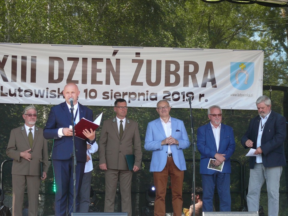 BIESZCZADY: Dzień Żubra w Lutowiskach [VIDEO+ZDJĘCIA] - Zdjęcie główne