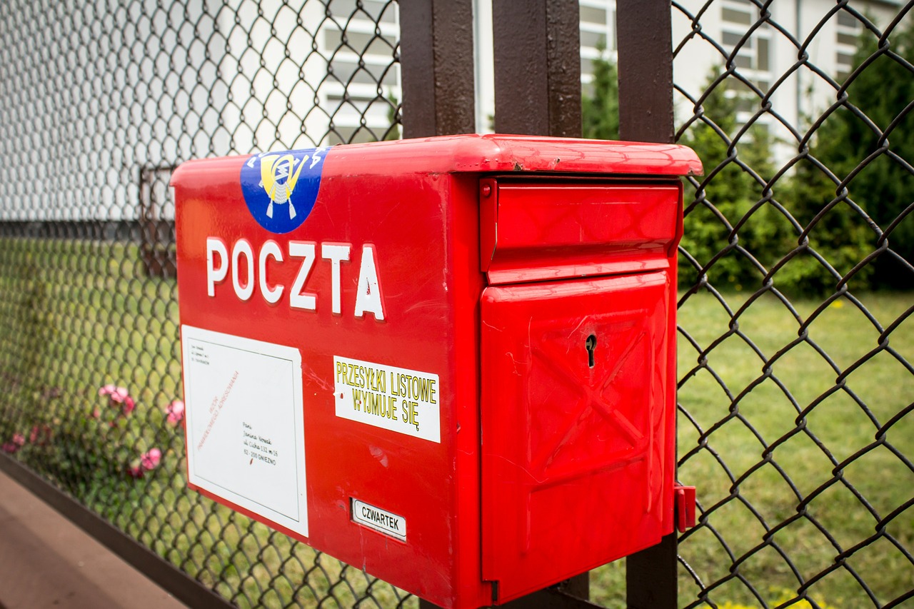 Poczta Polska szykuje się na rekord przedświątecznych przesyłek - Zdjęcie główne