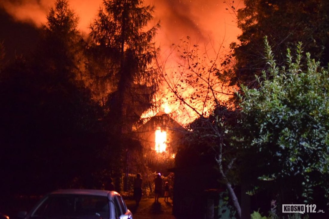 REGION: Wielki pożar pustostanu [FOTO] - Zdjęcie główne