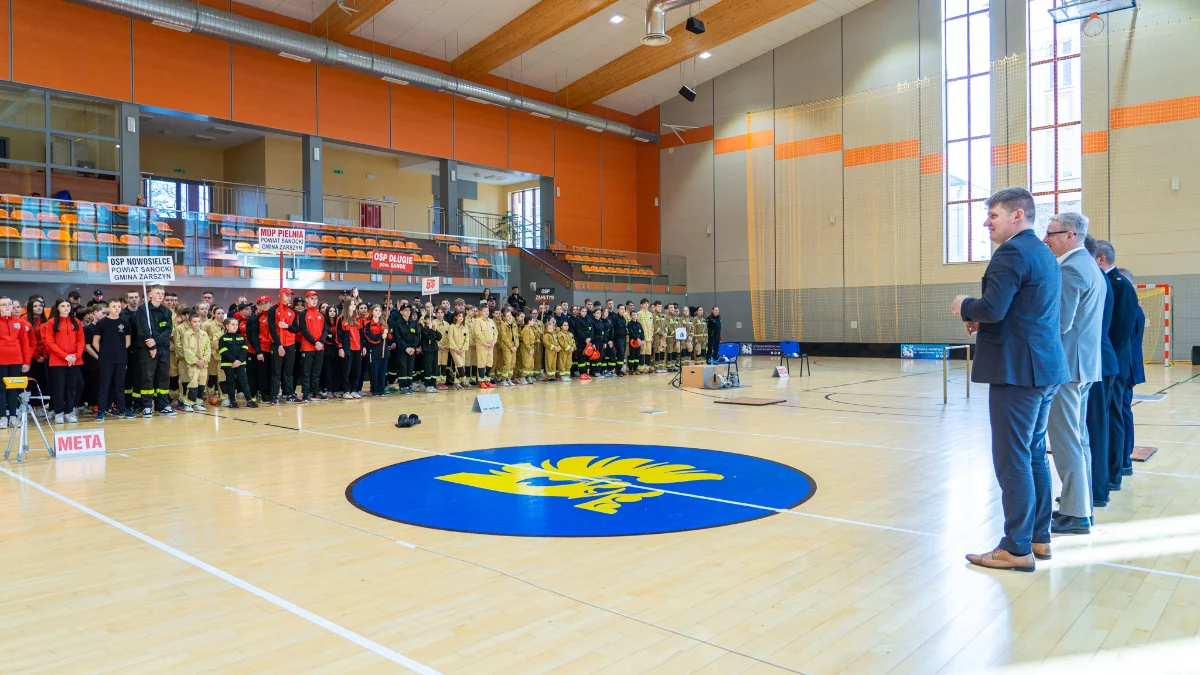 Młodzi strażacy w akcji! Zawody sportowo-pożarnicze w Sanoku pełne emocji - Zdjęcie główne