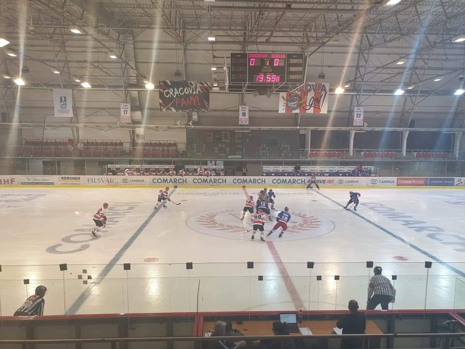 STS Sanok lepszy od Comarch Cracovii w przedsezonowym sparingu pod Wawelem [FOTO] - Zdjęcie główne