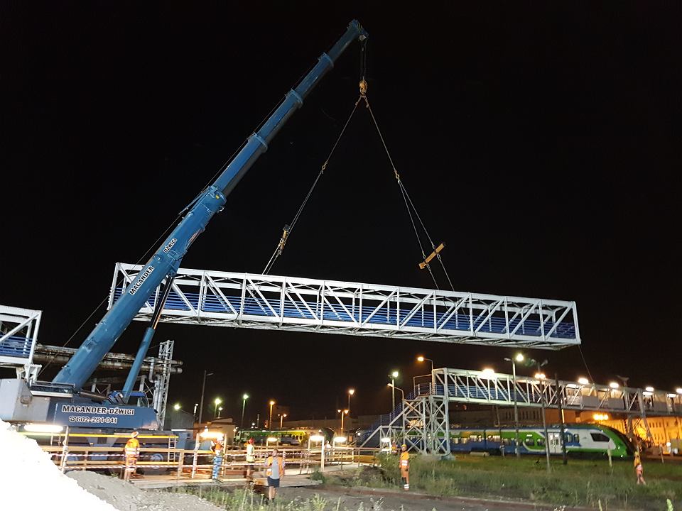 PODKARPACIE: Zamiast kładki będzie tunel podziemny z windami - Zdjęcie główne