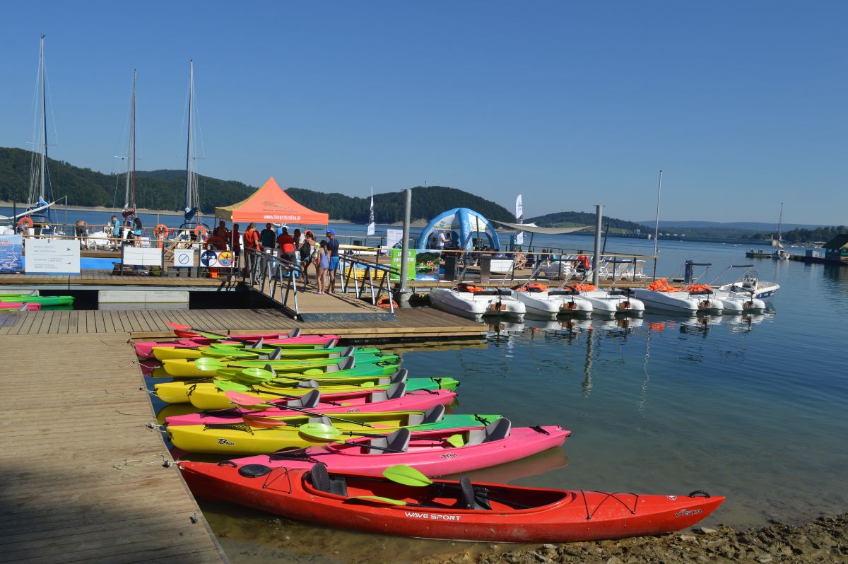 I Regaty Kajakowe na Tafli Bieszczadzkiego Morza Eko Marina 2020 [FOTO+VIDEO] - Zdjęcie główne