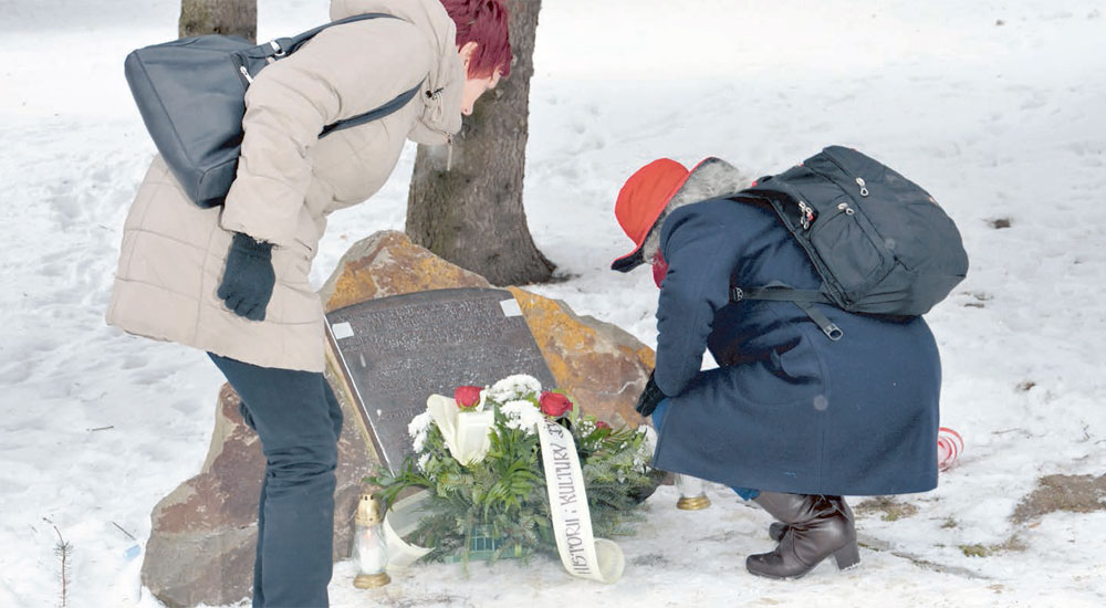 Pamiętając o tragedii - Zdjęcie główne
