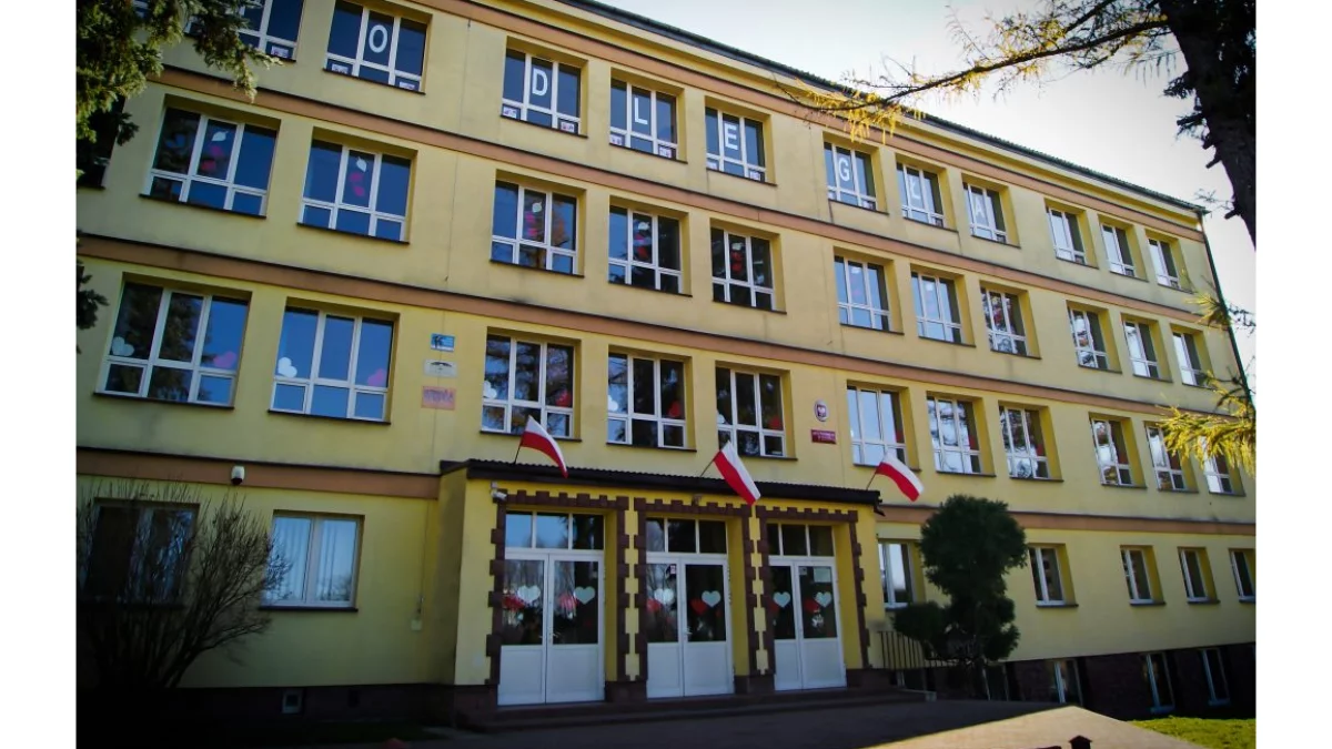 "Popołudnie z Dwójką" – Szkoła Podstawowa nr 2 w Sanoku zaprasza na Dzień Otwarty! - Zdjęcie główne