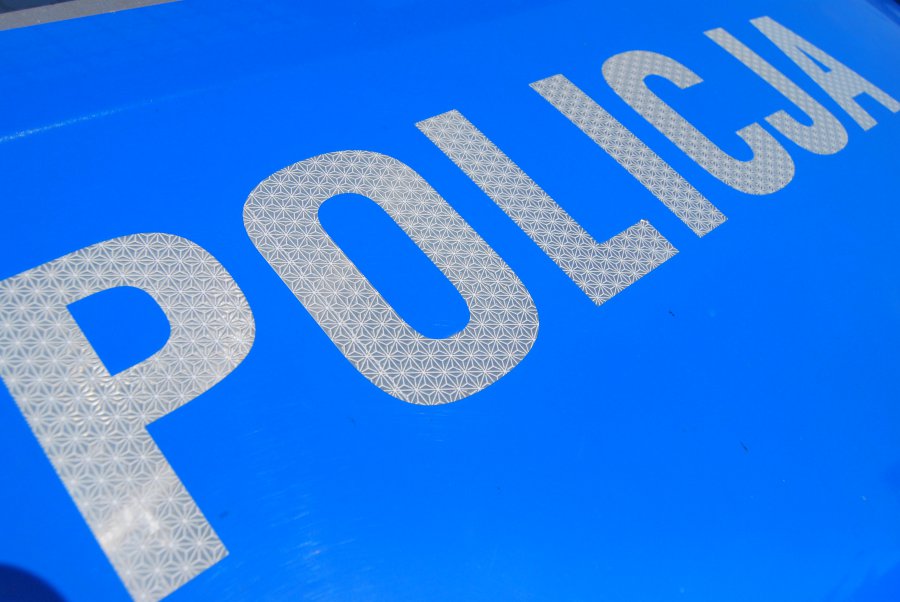 Targnął się na własne życie. Uratowali go policjanci - Zdjęcie główne