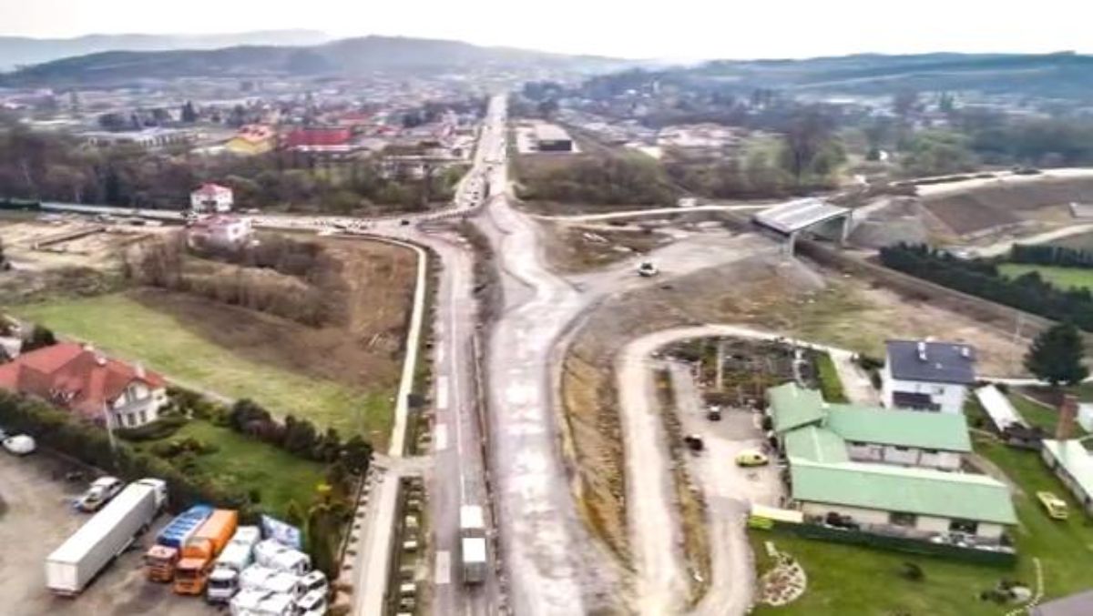 Postępy w budowie obwodnicy Sanoka z lotu ptaka [VIDEO] - Zdjęcie główne