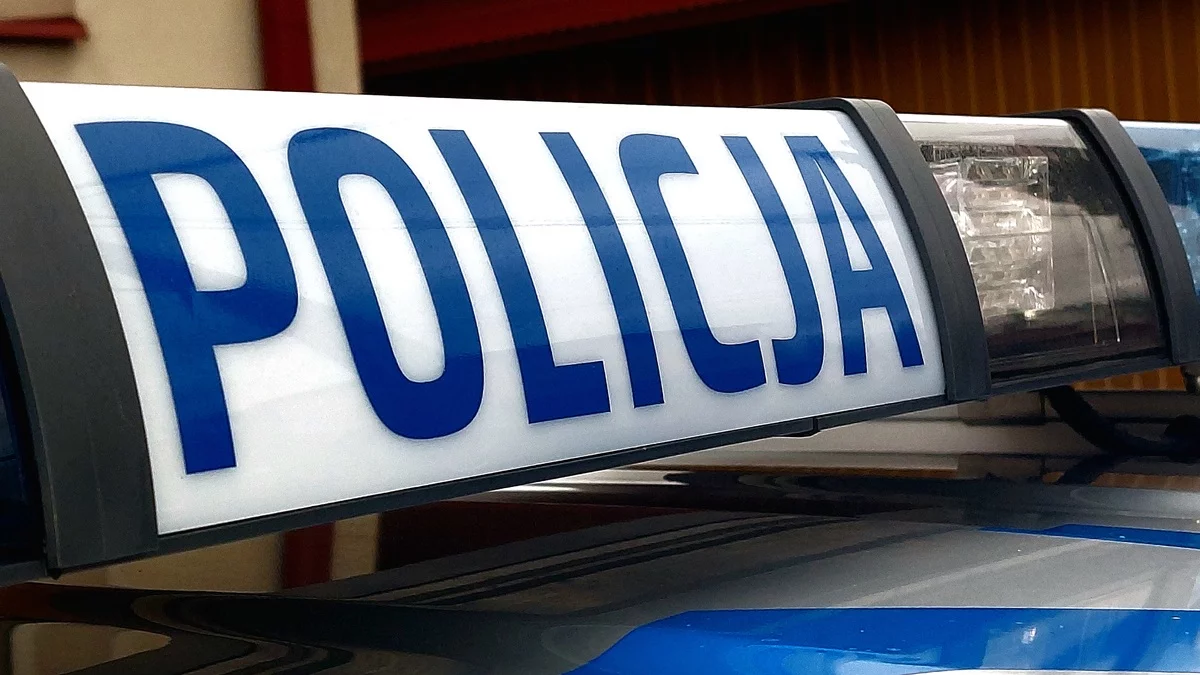 Sanok: Policjanci odnaleźli 74-latka w kryzysie psychicznym. Szybka interwencja zapobiegła tragedii - Zdjęcie główne