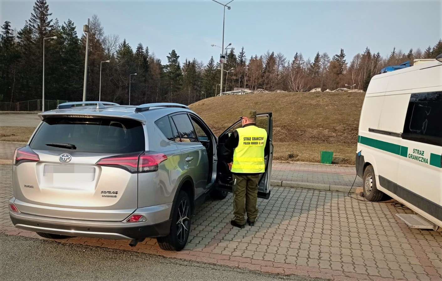 Skradziona toyota zatrzymana podczas kontroli sanitarnej