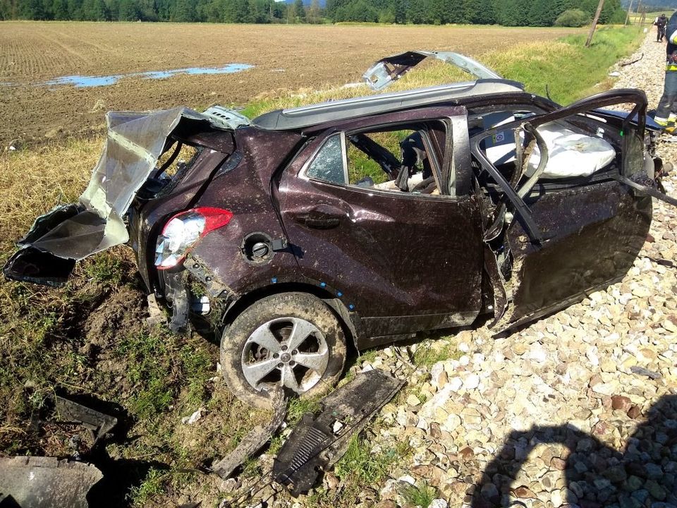 Tragedia na przejeździe kolejowym [FOTO] - Zdjęcie główne