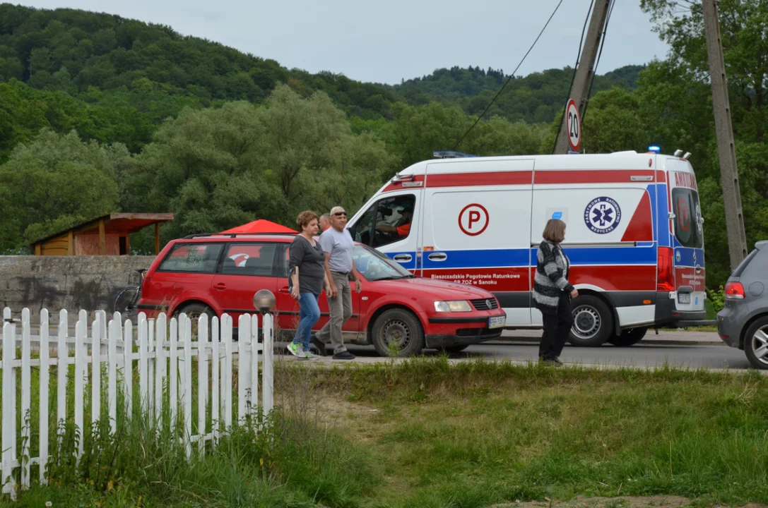 Wypadek na moście białogórskim. Kobieta uderzyła twarzą w betonowe płyty [ZDJĘCIA+WIDEO] - Zdjęcie główne