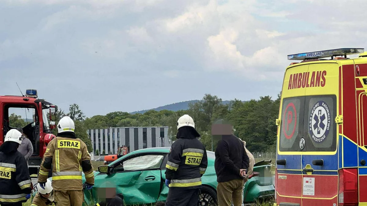 KROSNO: 27-letni kierowca BMW zatrzymany, dwie osoby w stanie krytycznym - Zdjęcie główne