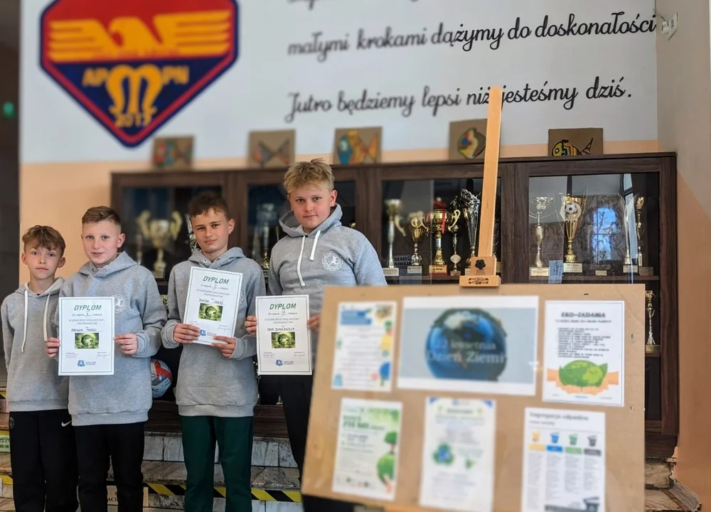Uczniowie SMS Stal Mielec laureatami konkursu w Rzeszowie - Zdjęcie główne