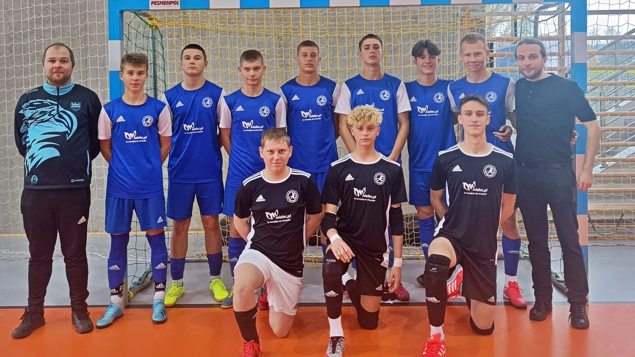 Awans Piłkarskich Nadziei do kolejnej rundy Młodzieżowych Mistrzostw Polski w Futsalu - Zdjęcie główne