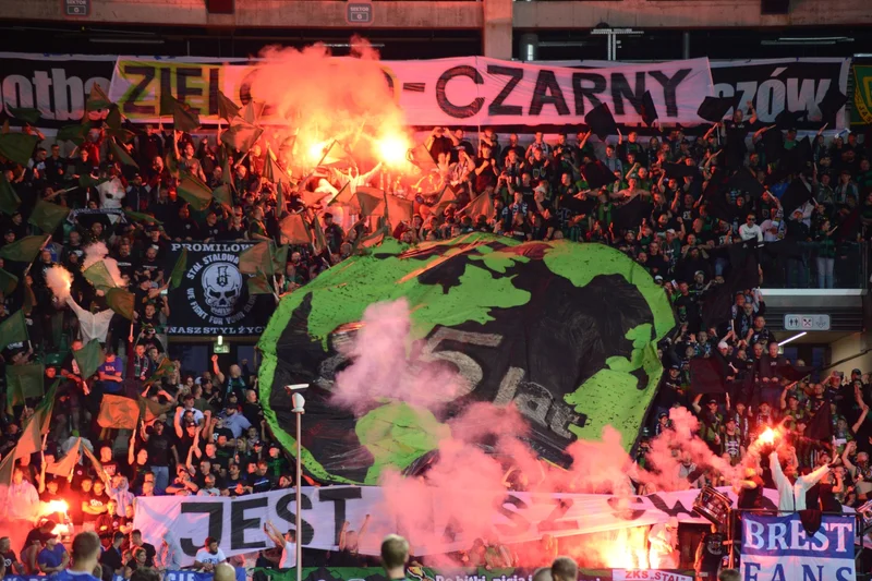 Obrazek do pytania - Jaką nazwę w latach 1947-1949 nosił klub sportowy w Stalowej Woli?