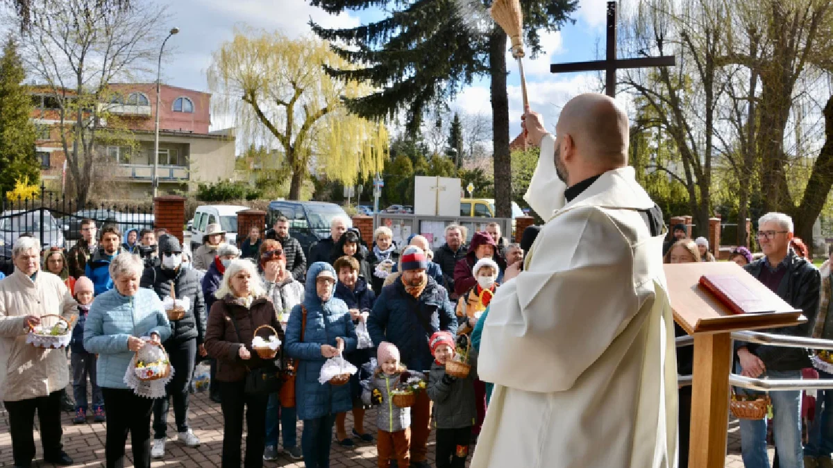 Godziny święcenia pokarmów w rzeszowskich kościołach. Kiedy wybrać się z koszyczkiem? [LISTA] - Zdjęcie główne