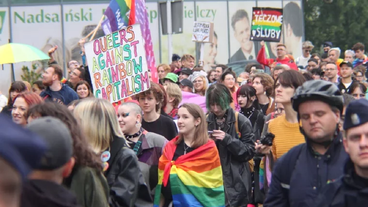 Miasto z patronatem nad sobotnim Marszem Równości. Przyłączy się Konrad Fijołek? - Zdjęcie główne