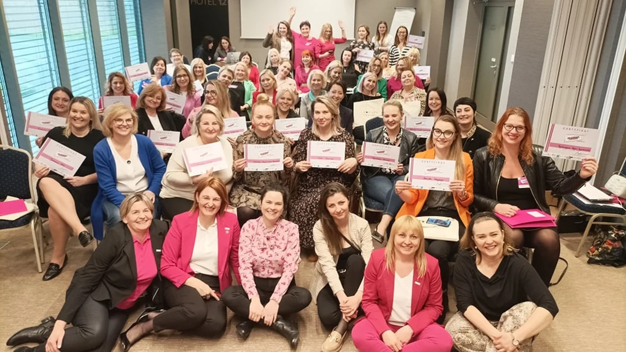 Jak wygląda sytuacja kobiet w Polsce? Podkarpacka Akademia Liderek sygnalizuje: możemy być liderkami - Zdjęcie główne