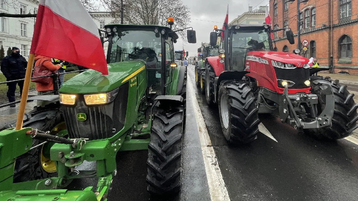 Protest rolników. Tymi ulicami w Rzeszowie przejadą maszyny rolnicze [MAPA] - Zdjęcie główne