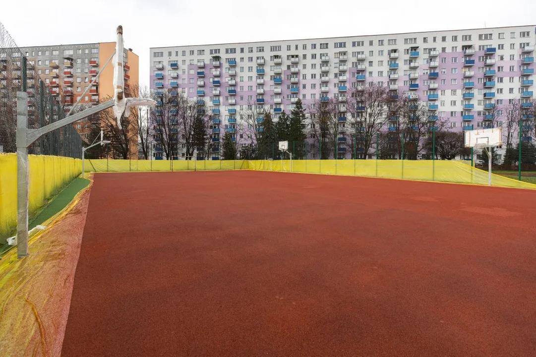 Rzeszowskie szkoły mają nowe boiska. Projekt wsparł UNICEF - Zdjęcie główne