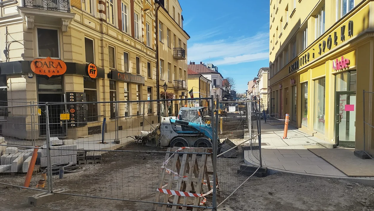 Trwa przebudowa ul. Grunwaldzkiej w Rzeszowie. Jaki jest stan prac i jak będzie wyglądać to miejsce? [ZDJĘCIA, WIZUALIZACJE] - Zdjęcie główne