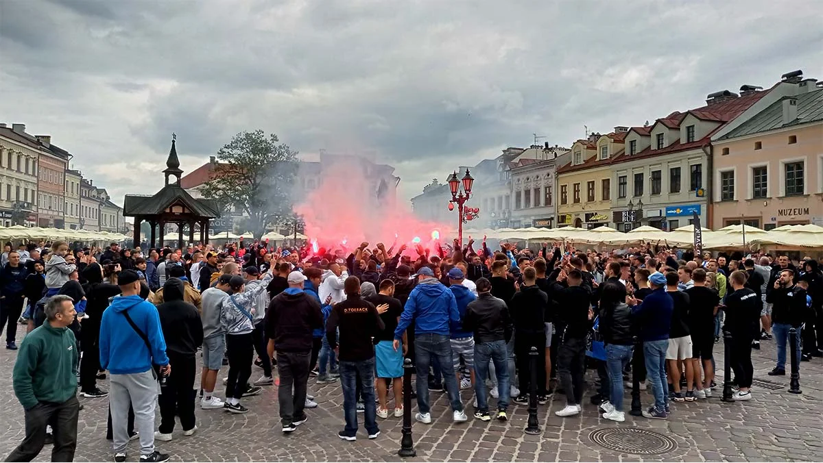 Feta Stali Rzeszów na rynku [ZDJĘCIA - WIDEO] - Zdjęcie główne