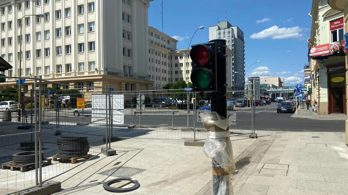 Rozwiązaliśmy zagadkę świateł na Grunwaldzkiej. W jakim celu je postawiono? [ZDJĘCIA] - Zdjęcie główne