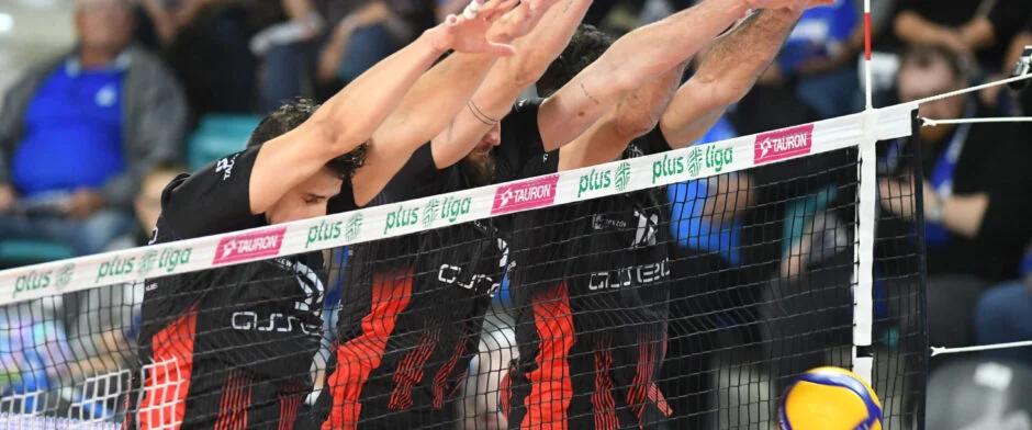 Asseco Resovia z problemami wygrywa z ostatnimi w tabeli Czarnymi Radom. Tie-break zdecydował [RELACJA] - Zdjęcie główne