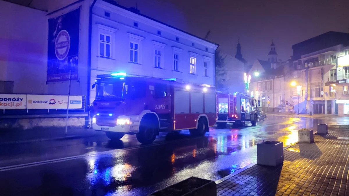 Nocny pożar w samym centrum Rzeszowa [ZDJĘCIA] - Zdjęcie główne