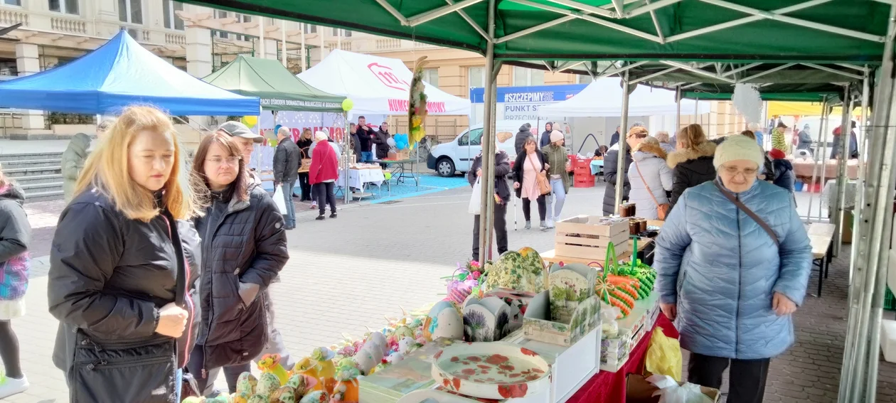 Wielkanocny kiermasz w Rzeszowie. Zobacz, co można było kupić 