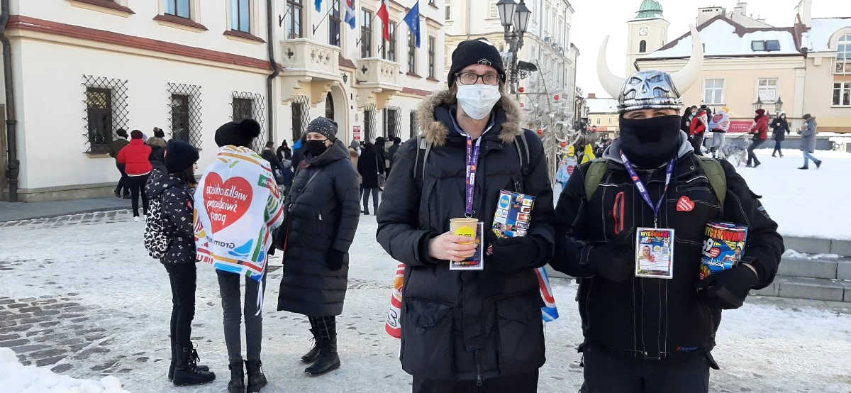 WOŚP Rzeszów - utrudnienia w ruchu. Dwie ulice wyłączone przez cały dzień. Policja w odezwie do wolontariuszy - Zdjęcie główne