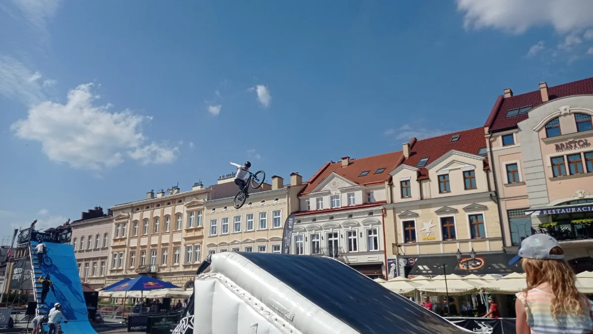 Dirt Jumping na rzeszowskim rynku