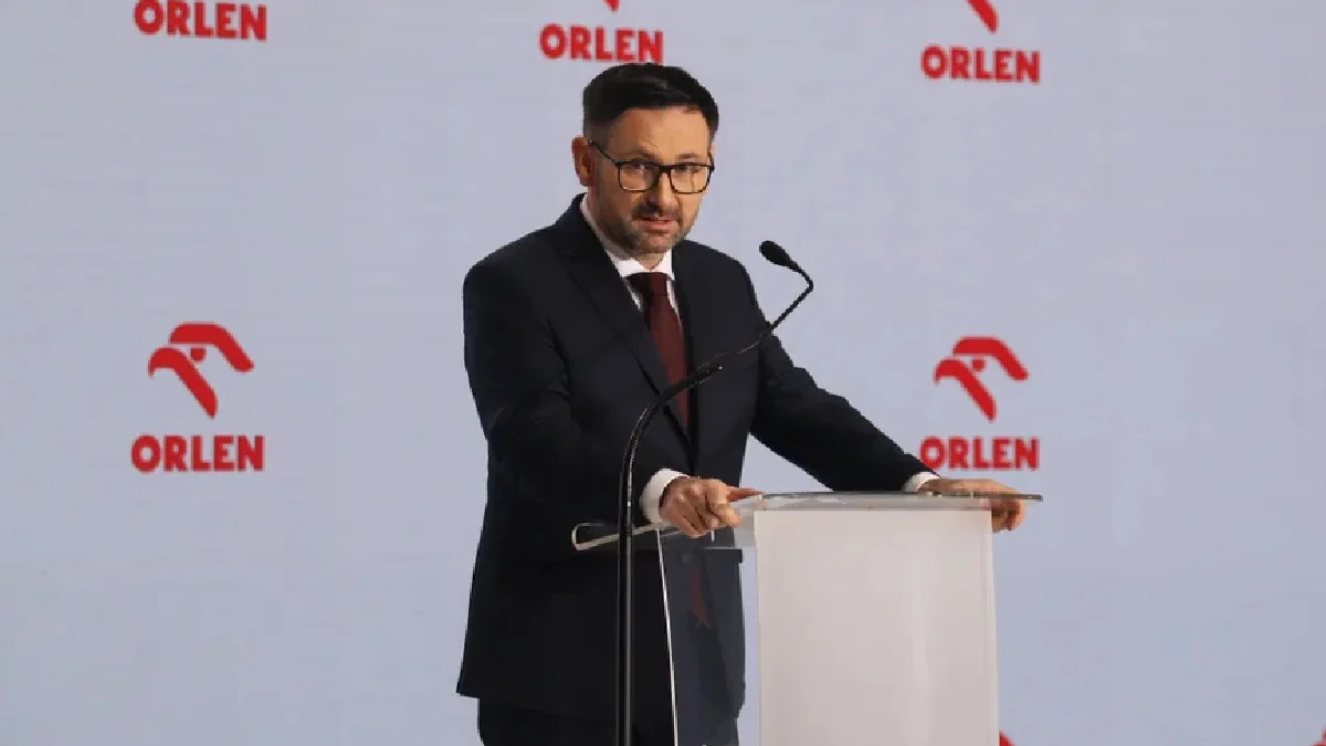 Obajtek tłumaczy się z nieobecności w regionie. "Jeździłem po festynach, jeździłem po targach" - Zdjęcie główne