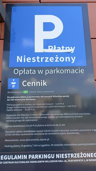 Parking w Millenium Hall już nie będzie darmowy. Od 1 września zapłacimy zgodnie z nowym cennikiem