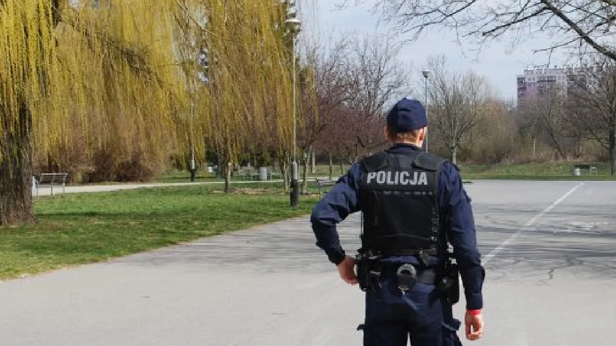 Policja interweniowała w sprawie zboczeńca na Bulwarach. Co ustalono? - Zdjęcie główne