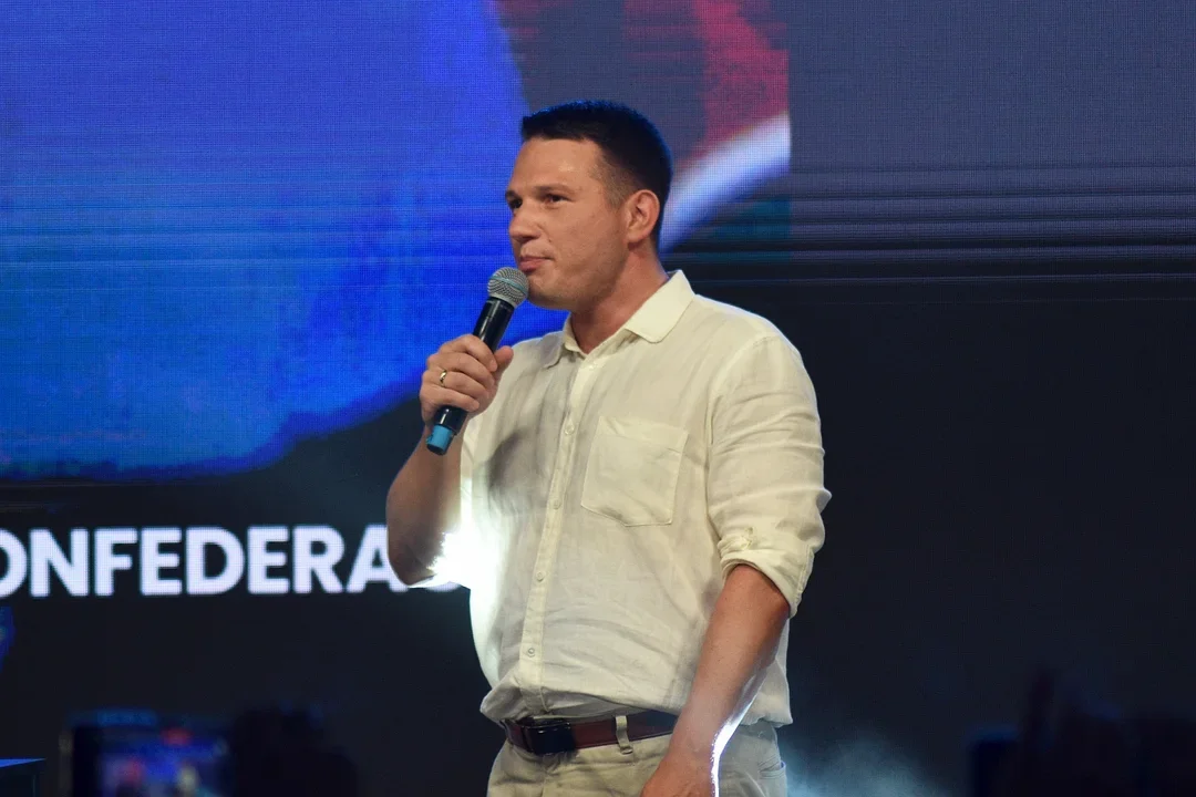 Sławomir Mentzen, prezes Nowej Nadziei w piątek w Rzeszowie oraz w Stalowej Woli. Przyjeżdża "Tir Wolności" - Zdjęcie główne