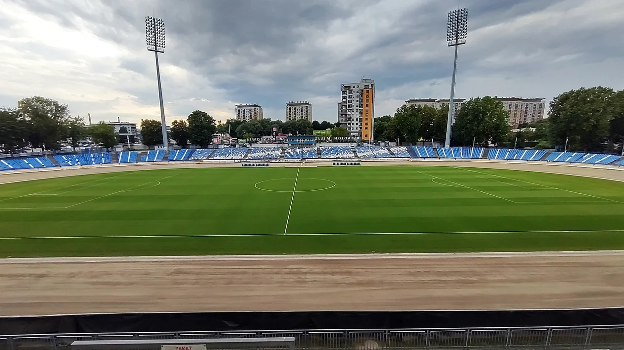 Stadion Miejski w Rzeszowie nie spełni wymogów licencyjnych Fortuna 1. Ligi? Potrzebne są szybkie inwestycje - Zdjęcie główne