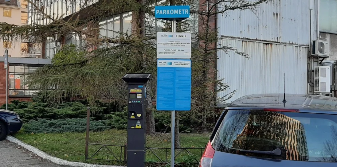 Od 1 marca płatny parking przy Klinicznym Szpitalu Wojewódzkim na Lwowskiej - Zdjęcie główne